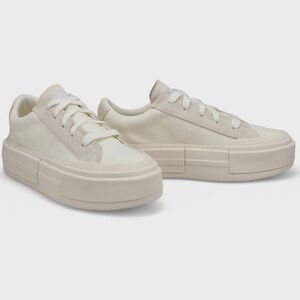 Converse - Chuck Taylor All-Star Cruise Low Top Women, Platform, Cream, Size 9